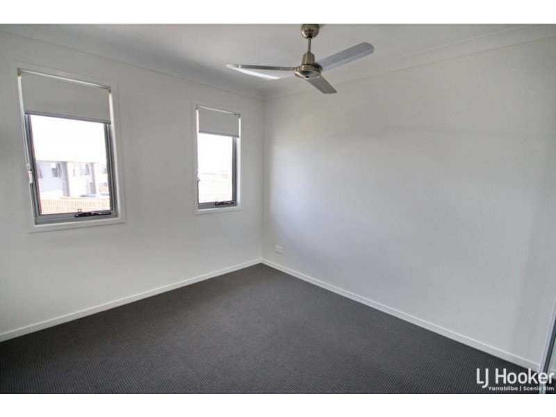 1/9 Daniels Lane, Yarrabilba QLD 4207