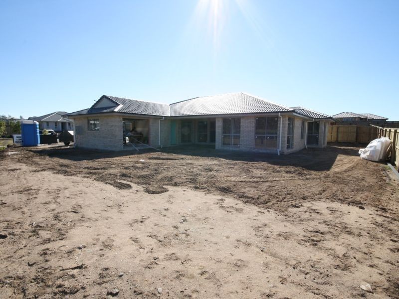 10 Springrise Place, Alberton QLD 4207