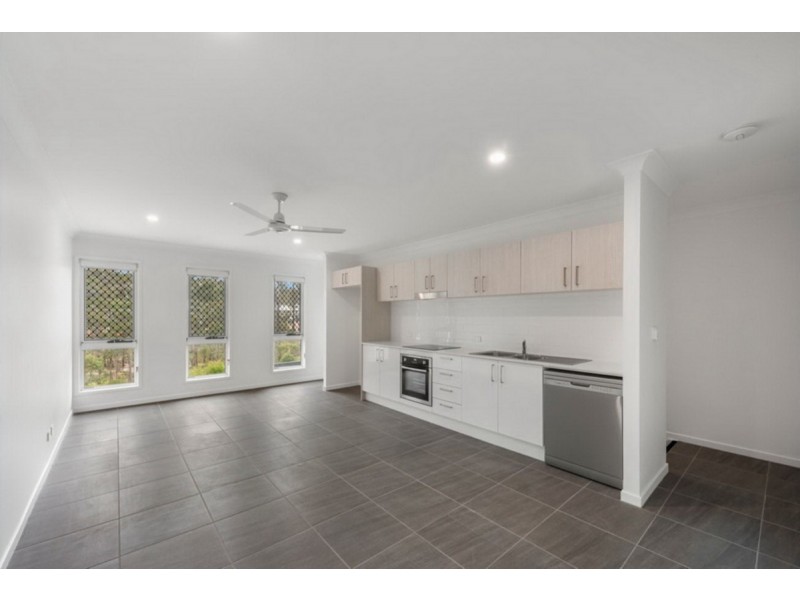 14 Moreton Crescent, Yarrabilba QLD 4207