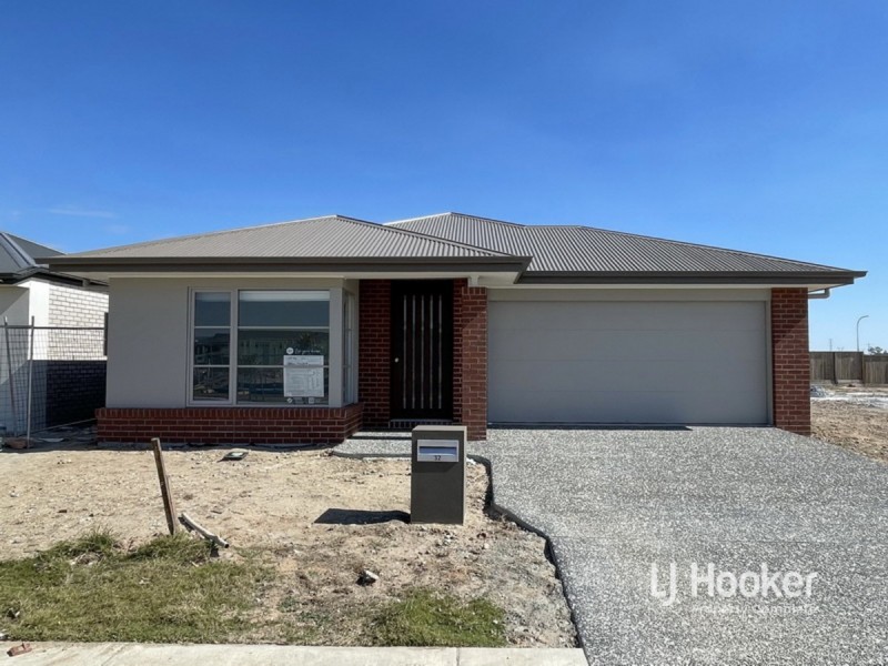 32 Snowdonia Crescent, Yarrabilba QLD 4207