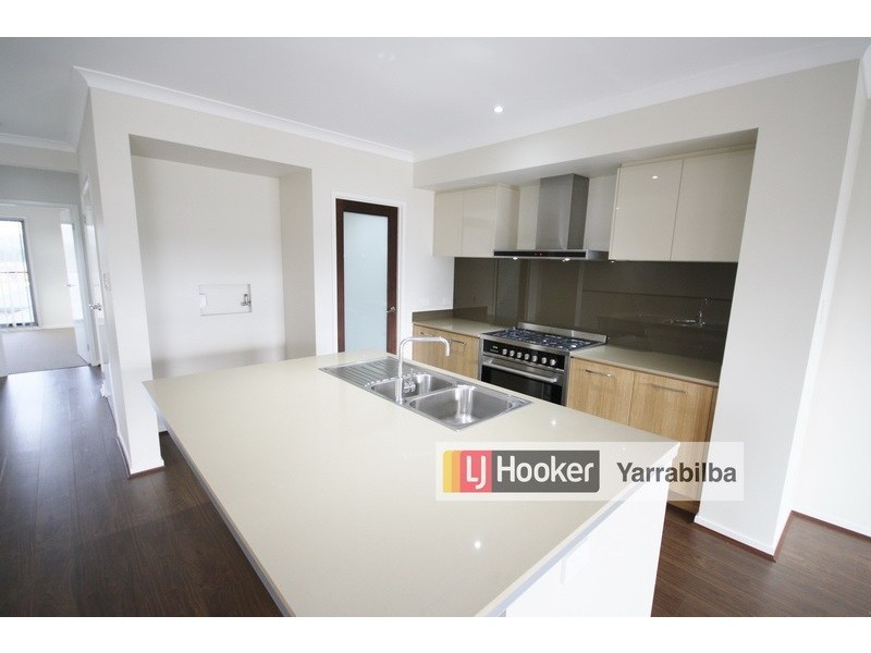 25 Summerview Avenue, Yarrabilba QLD 4207