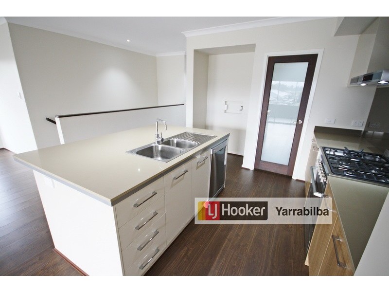 25 Summerview Avenue, Yarrabilba QLD 4207