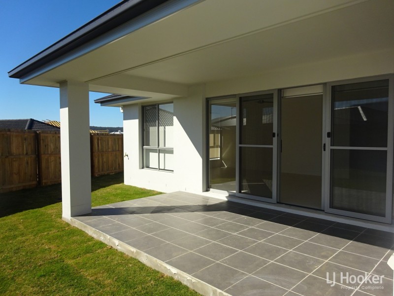 44 Dew Street, Yarrabilba QLD 4207
