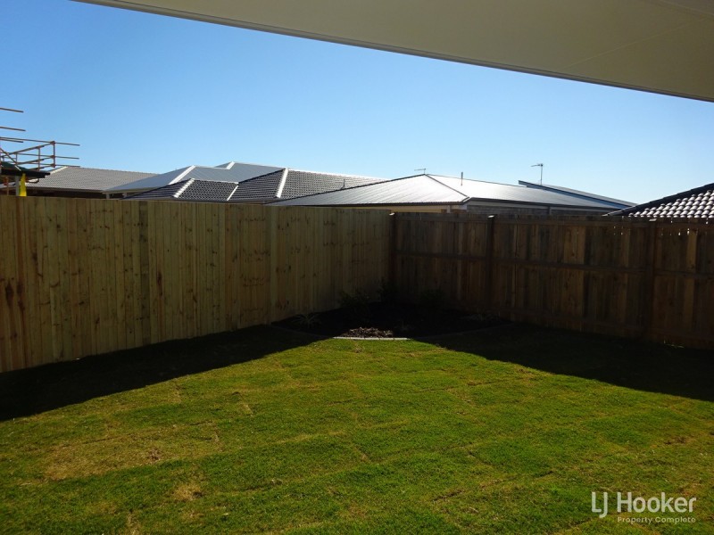 44 Dew Street, Yarrabilba QLD 4207