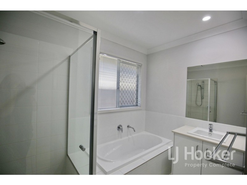 5 Willow Circuit, Yarrabilba QLD 4207