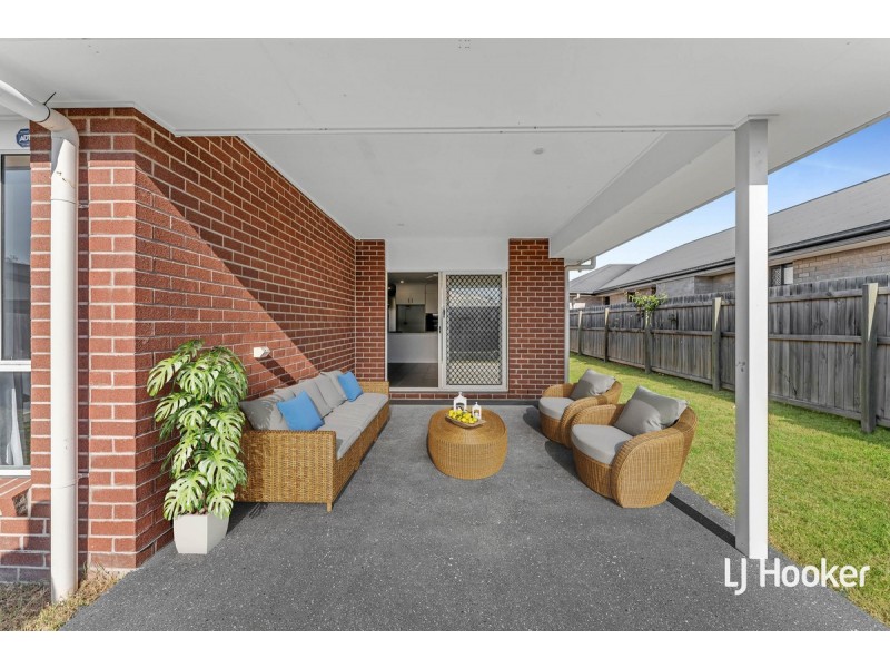 9 Harmony Street, Yarrabilba QLD 4207