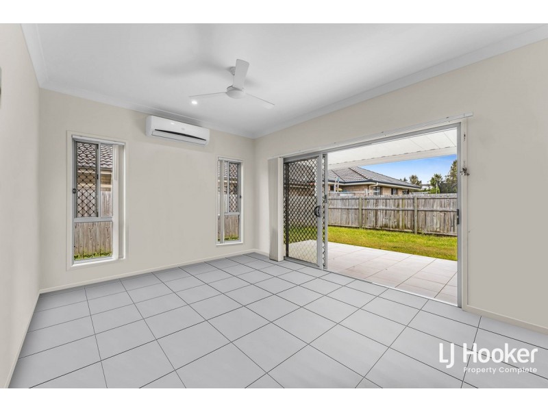 4 Sommer Street, Yarrabilba QLD 4207