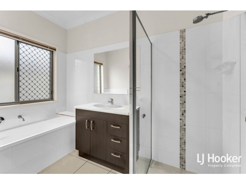 4 Sommer Street, Yarrabilba QLD 4207