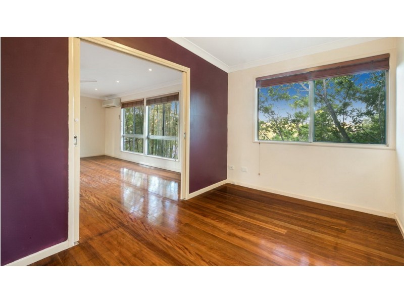 98 Russell Terrace, Indooroopilly QLD 4068