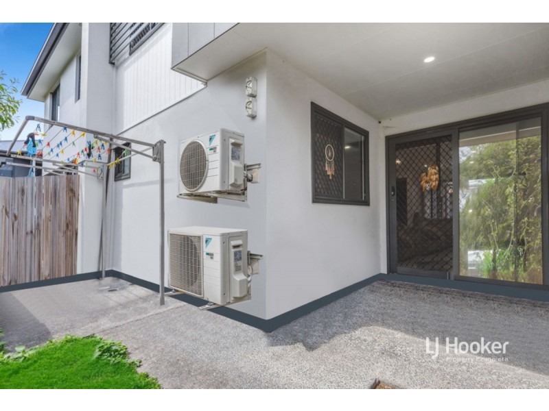 4/8 Highlands Street, Yarrabilba QLD 4207