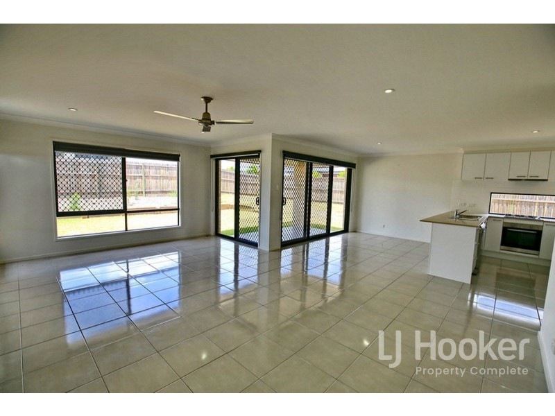 1 Pinehill Street, Yarrabilba QLD 4207