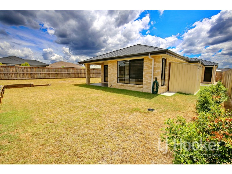 1 Pinehill Street, Yarrabilba QLD 4207