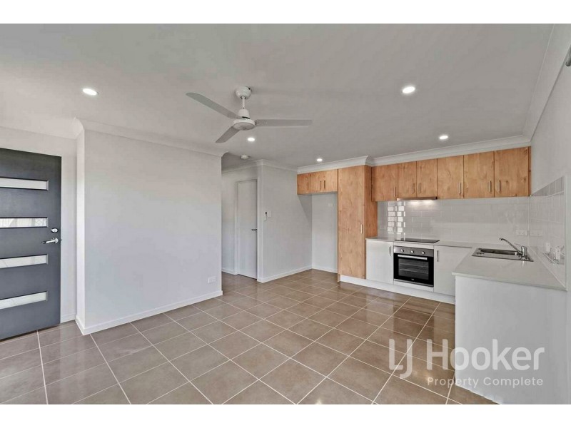 2/9 Rural Street, Park Ridge QLD 4125