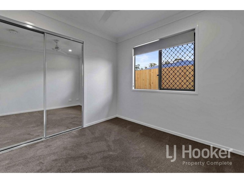 2/9 Rural Street, Park Ridge QLD 4125