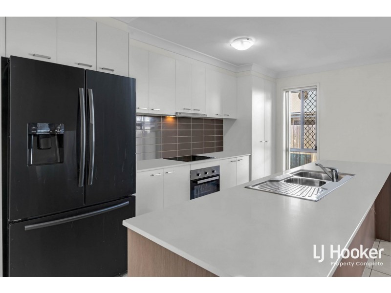 6 Bright Street, Yarrabilba QLD 4207