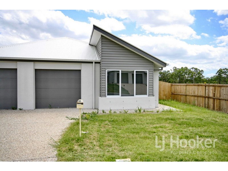 2/10 Diller Drive, Crestmead QLD 4132