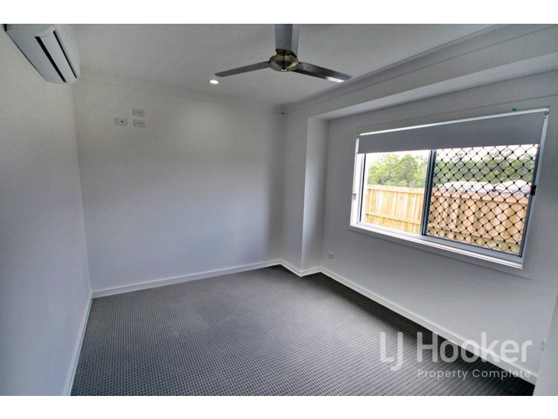 2/10 Diller Drive, Crestmead QLD 4132