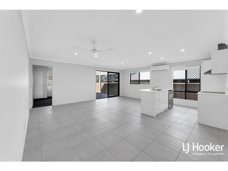 18 Churchill Street, Bellbird Park QLD 4300