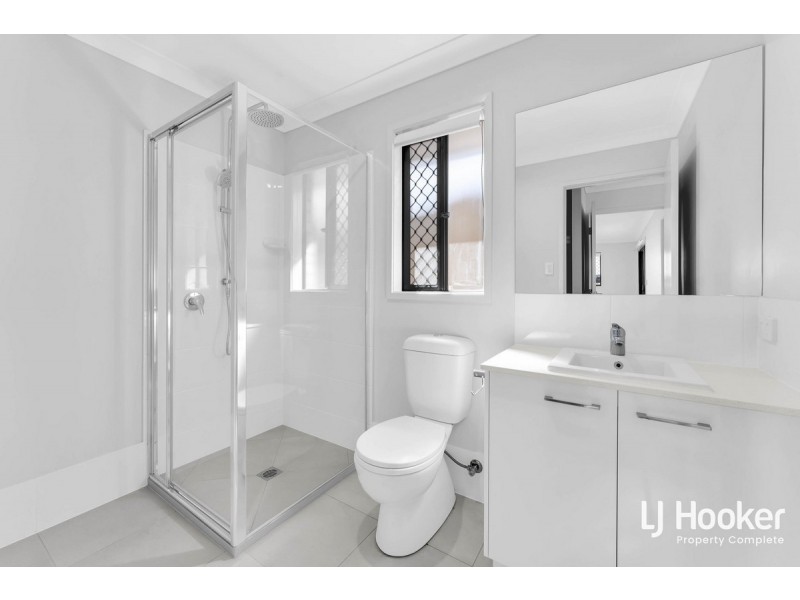 18 Churchill Street, Bellbird Park QLD 4300