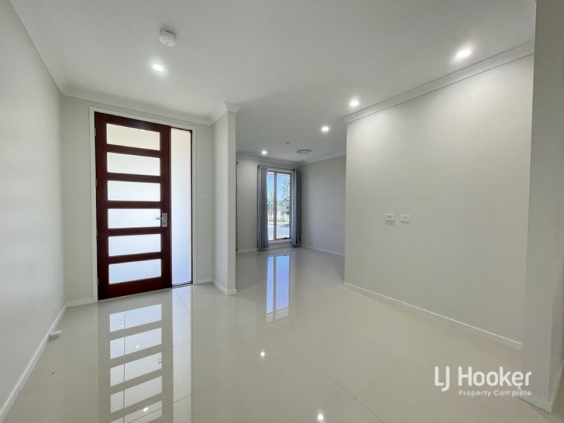 3 Windsor Avenue, Yarrabilba QLD 4207