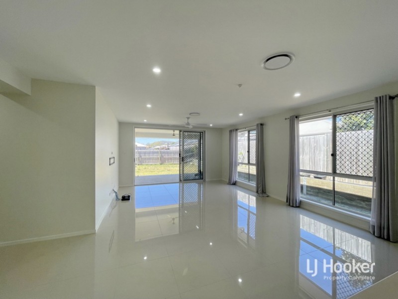 3 Windsor Avenue, Yarrabilba QLD 4207