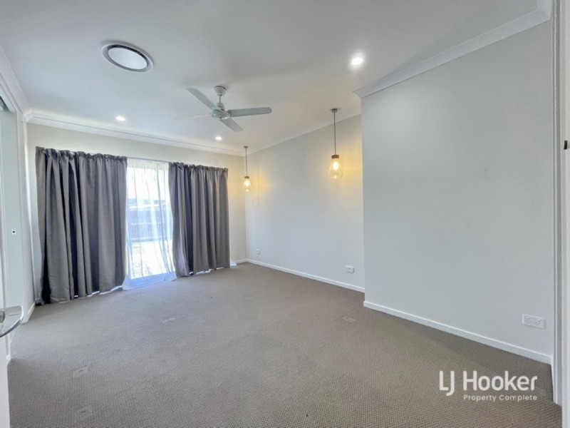 3 Windsor Avenue, Yarrabilba QLD 4207