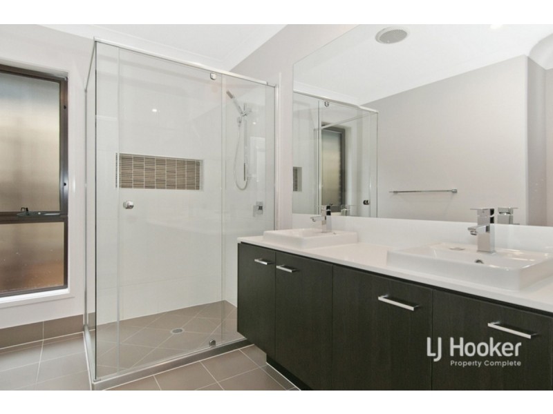 26 Olivine Circuit, Yarrabilba QLD 4207