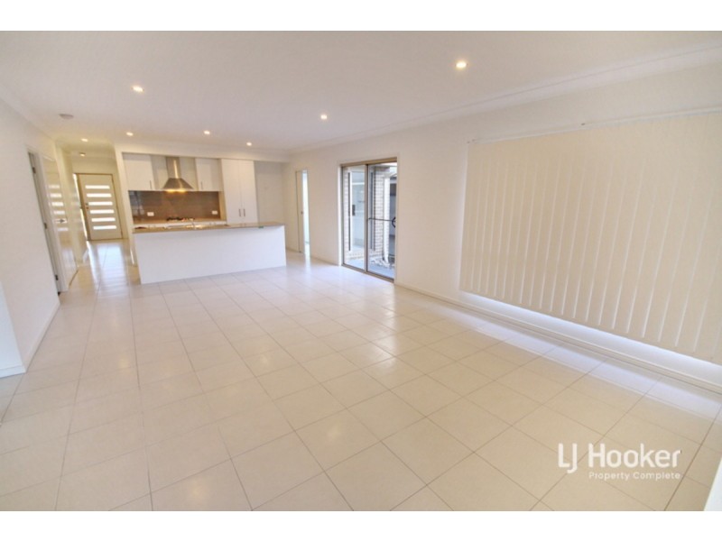 32 Highlands Street, Yarrabilba QLD 4207