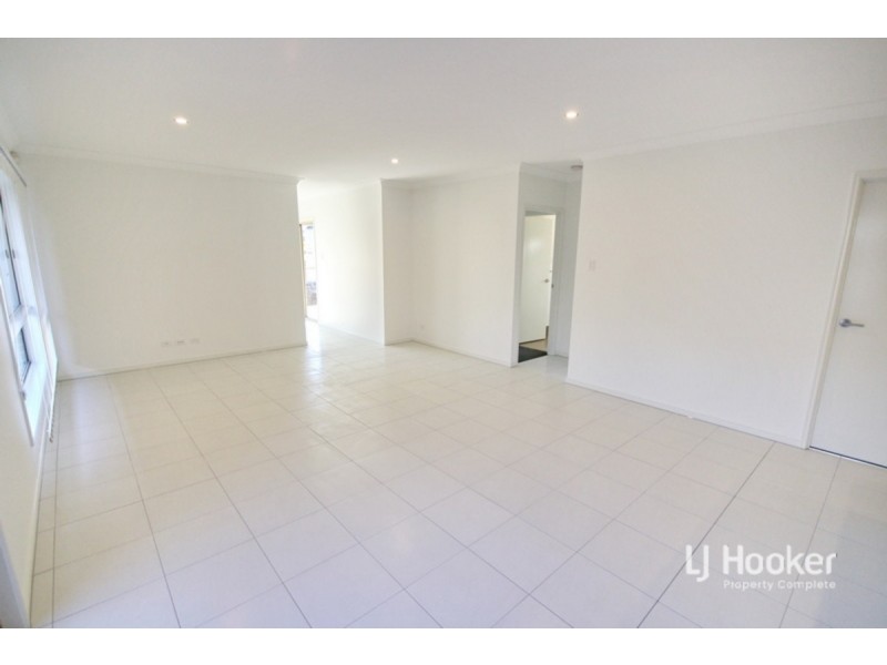 32 Highlands Street, Yarrabilba QLD 4207