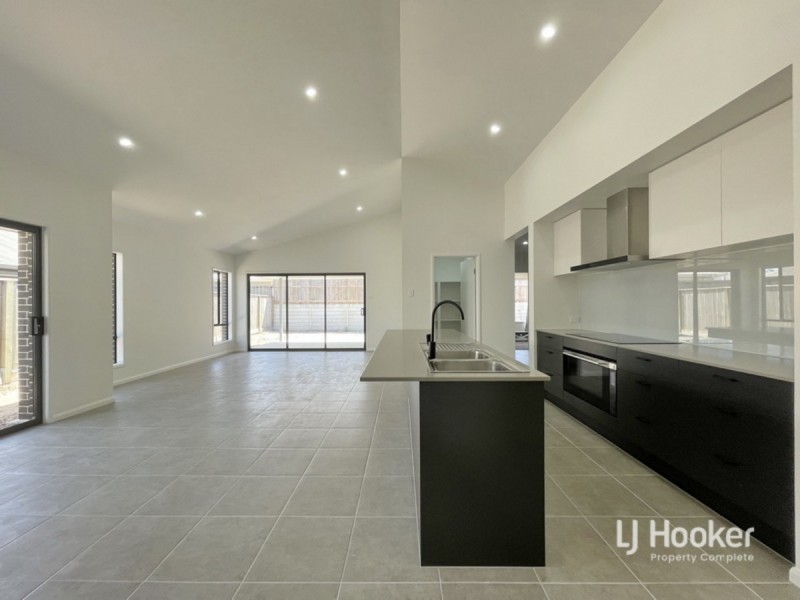 34 Carnavon Street, Yarrabilba QLD 4207