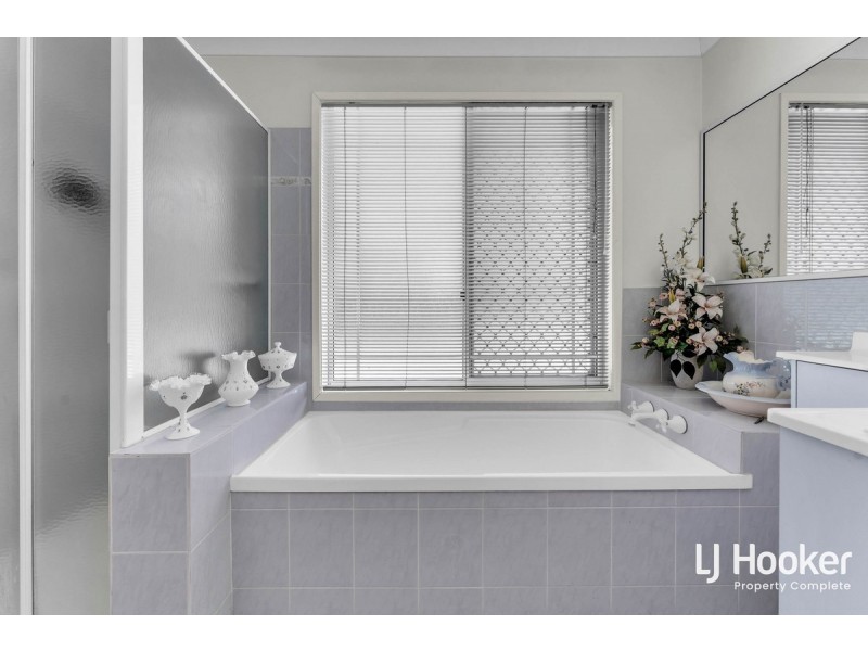 40-44 Myall Terrace, Chambers Flat QLD 4133