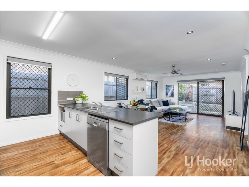 102 Darlington Drive, Yarrabilba QLD 4207