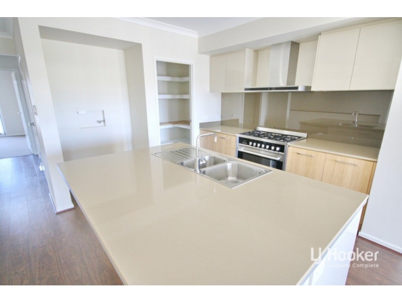 25 Summerview Avenue, Yarrabilba QLD 4207