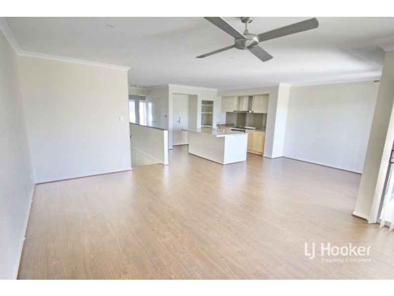 25 Summerview Avenue, Yarrabilba QLD 4207