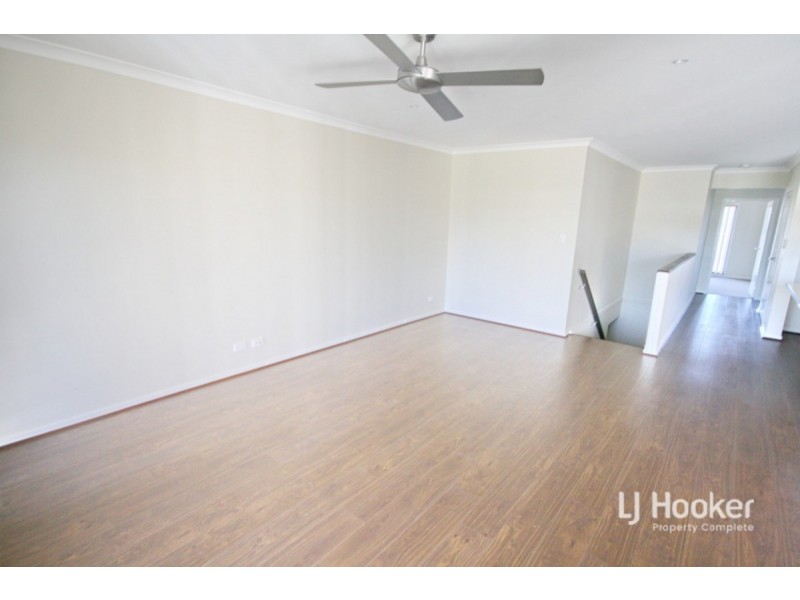 25 Summerview Avenue, Yarrabilba QLD 4207