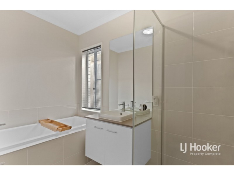 20 Howard Street, Yarrabilba QLD 4207