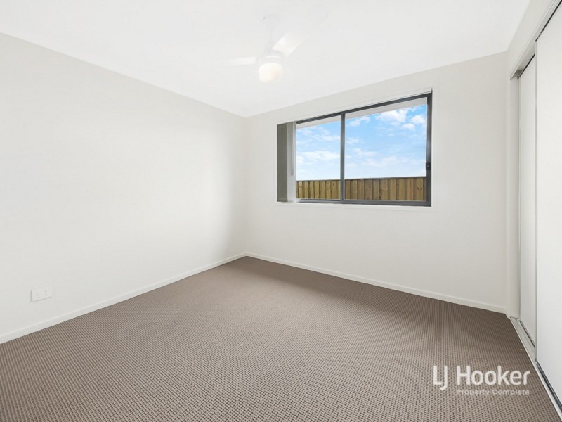 5 Field Close, Redbank Plains QLD 4301