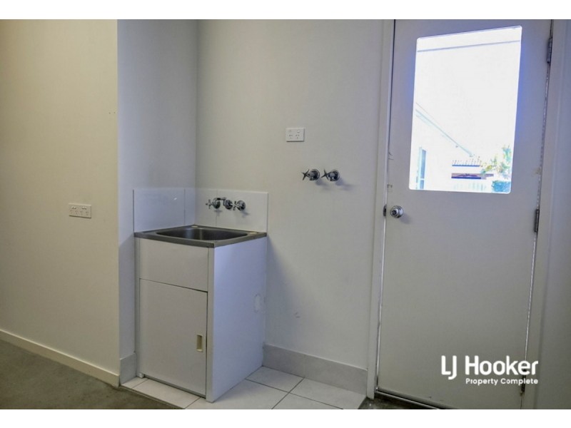 18 Treeline Circuit, Yarrabilba QLD 4207