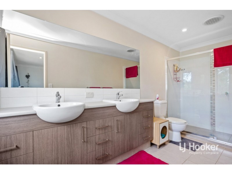 25 Carew Street, Yarrabilba QLD 4207