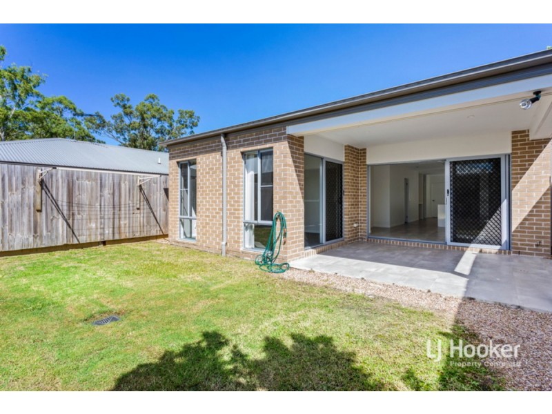 84 Sanctuary Parkway, Waterford QLD 4133