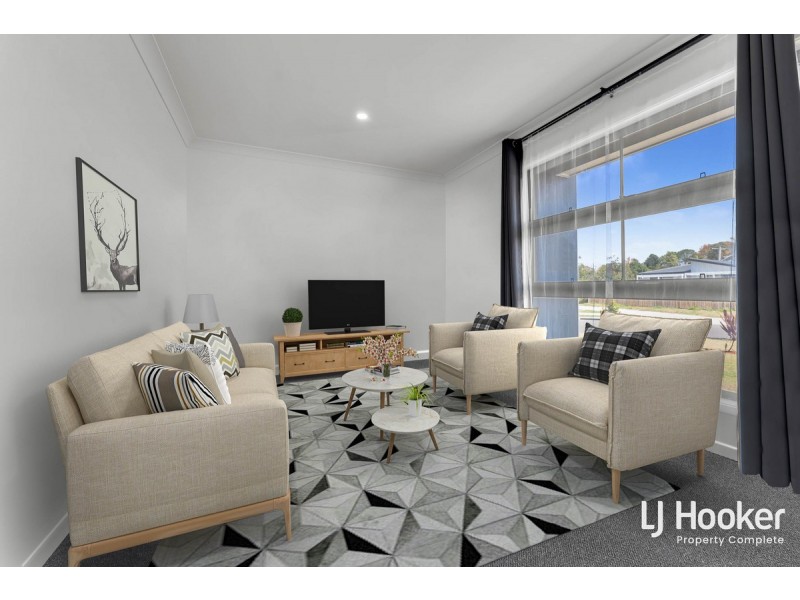 51 Montana Circuit, Logan Reserve QLD 4133