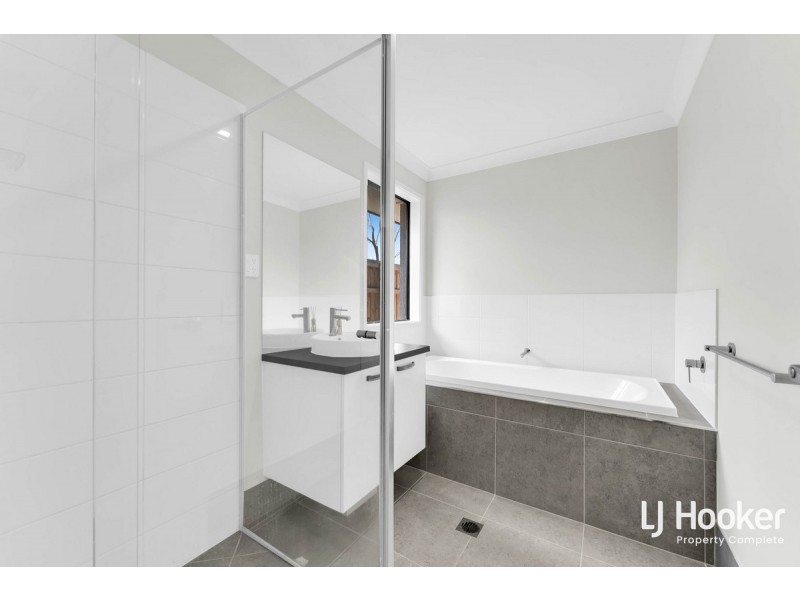19 Portree Loop, Jimboomba QLD 4280