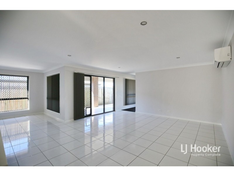 11 Howard Street, Yarrabilba QLD 4207