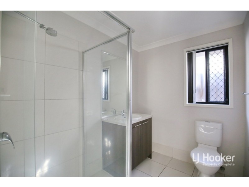 11 Howard Street, Yarrabilba QLD 4207