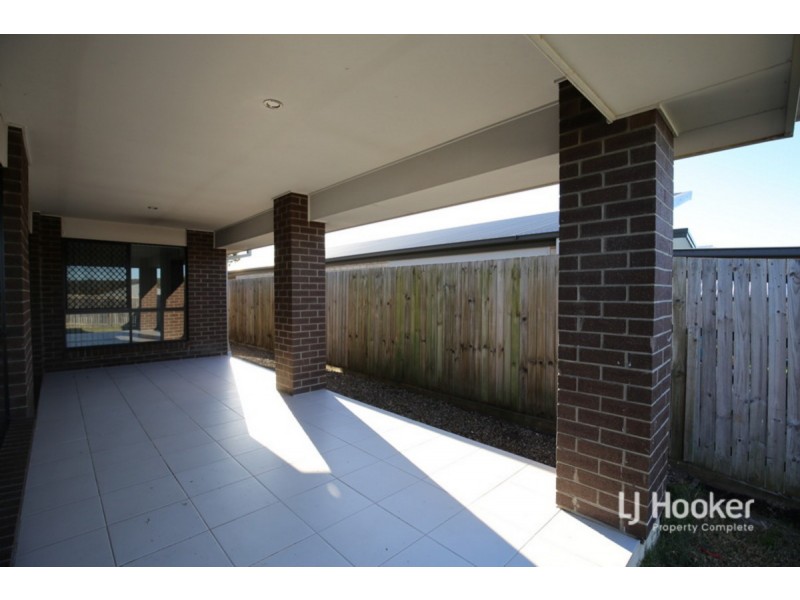 11 Howard Street, Yarrabilba QLD 4207