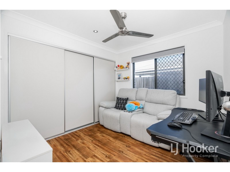 102 Darlington Drive, Yarrabilba QLD 4207