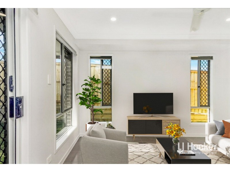 12 Flint Street, Yarrabilba QLD 4207