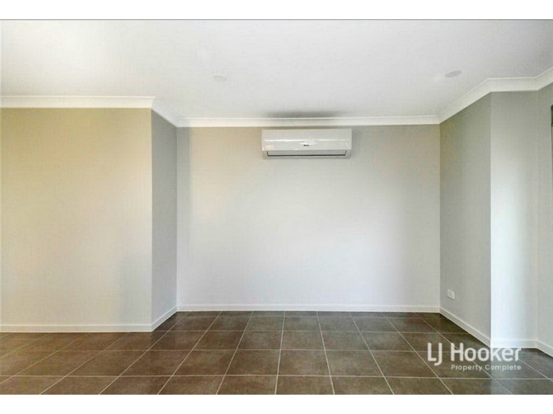 12 Flint Street, Yarrabilba QLD 4207