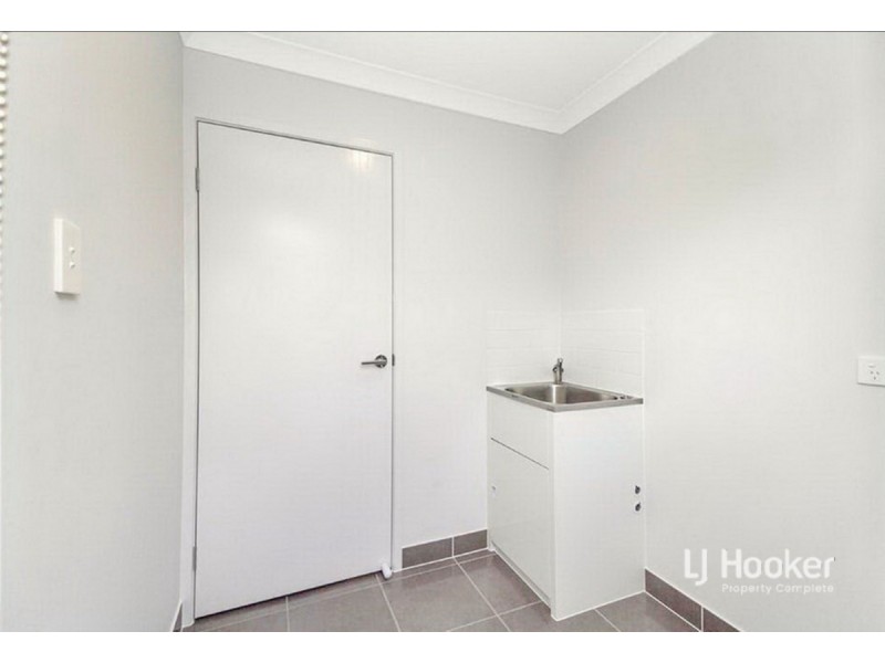 12 Flint Street, Yarrabilba QLD 4207