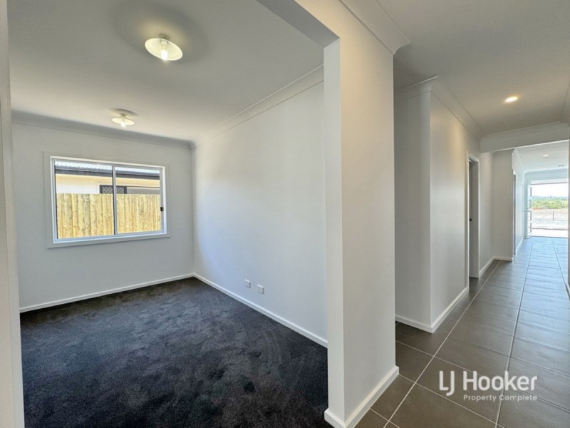 48 Diamond Drive, Yarrabilba QLD 4207